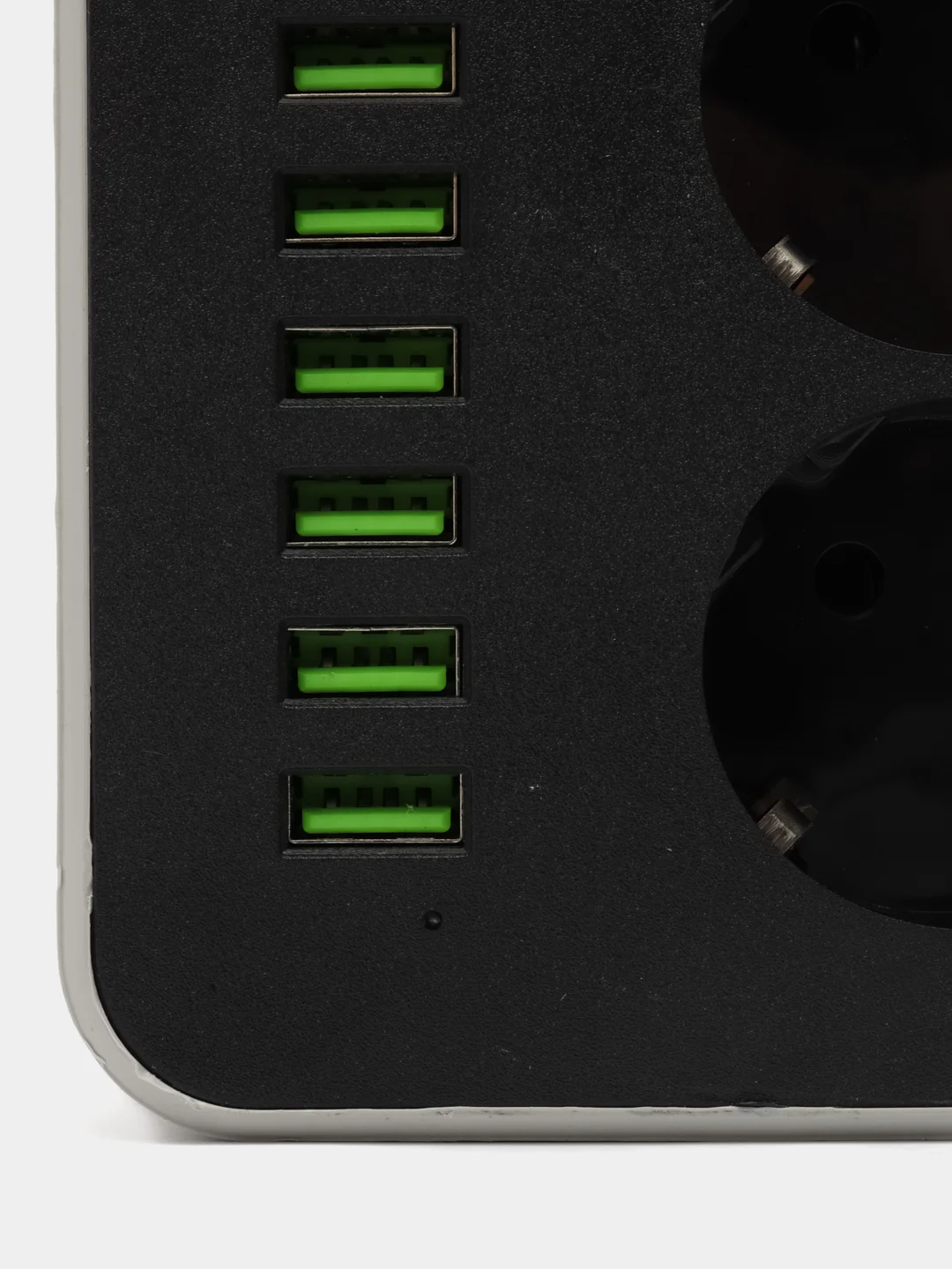 Черный сетевой фильтр-удлинитель 6 USB A, 3 розетки, быстрая зарядка 4.1А, 1.8 метров, черный