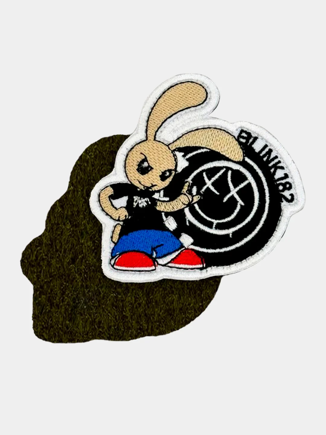 Белый нашивка шеврон на одежду Группа Blink182, на липучке
