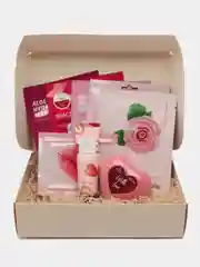 Подарочный набор женщине с уходовой косметикой, подарок девушке, маме, подруге, жене