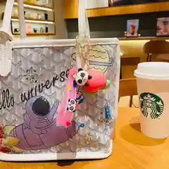 Брелок для ключей Kawaii панда на клубнике