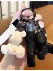 Брелок для ключей Bearbrick белый