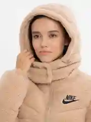 Бежевый куртка, пальто: Тедди