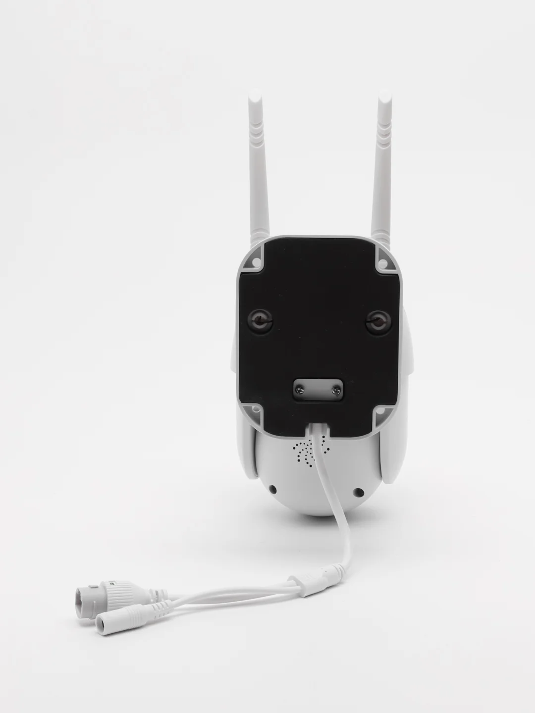 Камера видеонаблюдения с wi-fi подключением, с влагозащитой, с записью