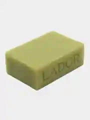 Шампунь для волос твердый с экстрактом корня васаби Lador 115 гр