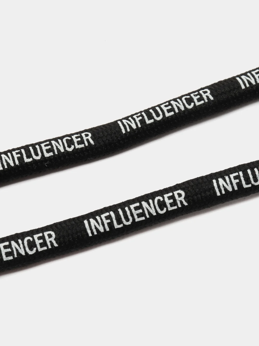 Шнурки для одежды черные с надписью Influencer , 2 шт, 120 см