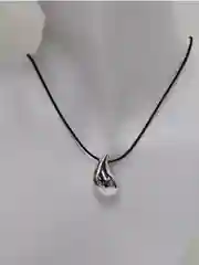 Кулон капля