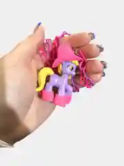 Сиреневый фигурка-игрушка Пони подвеска в яйце