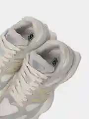 Серый меланж мужские кроссовки с логотипом New Balance 9060