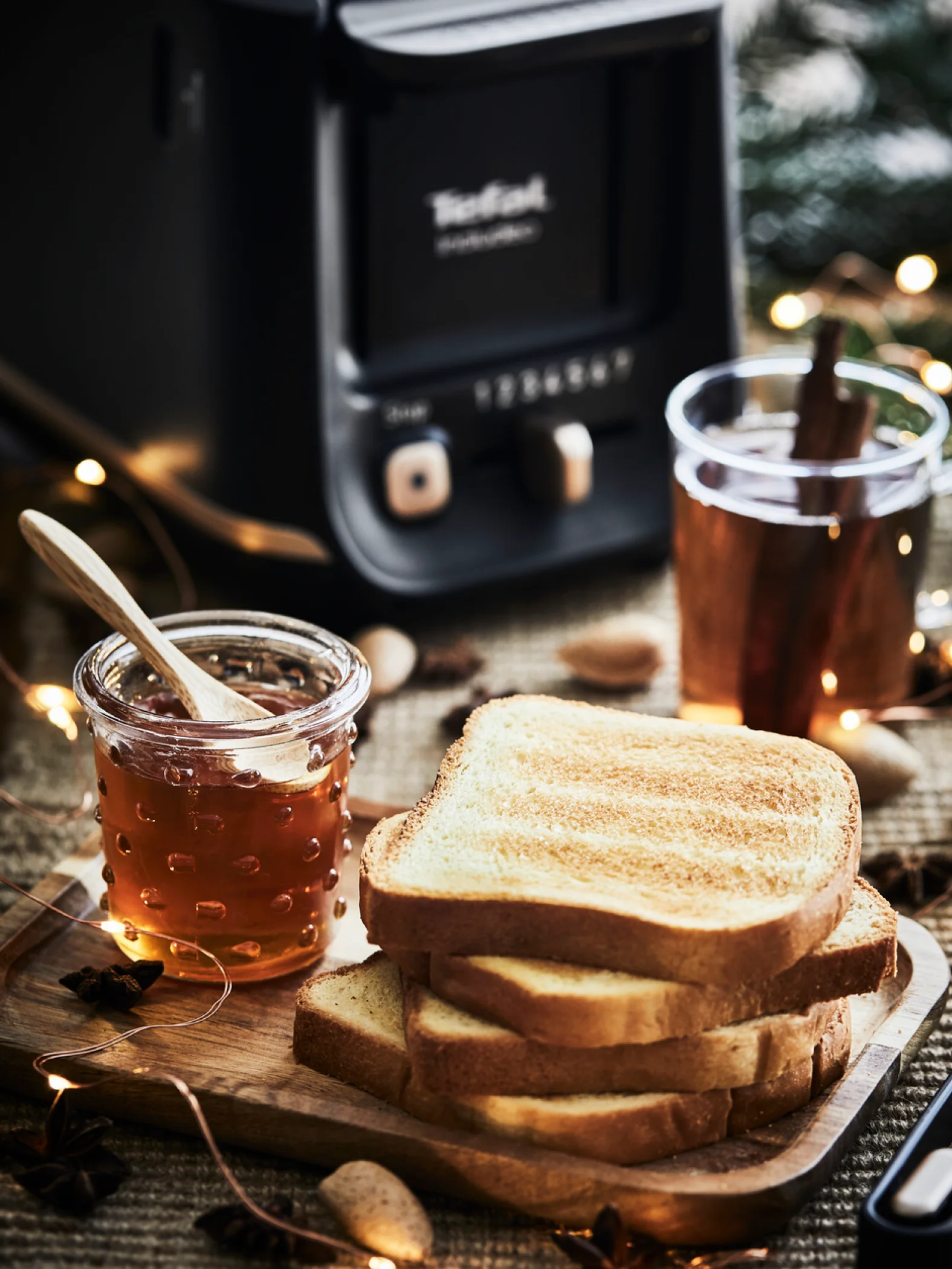 Тостер Tefal Includeo TT533811