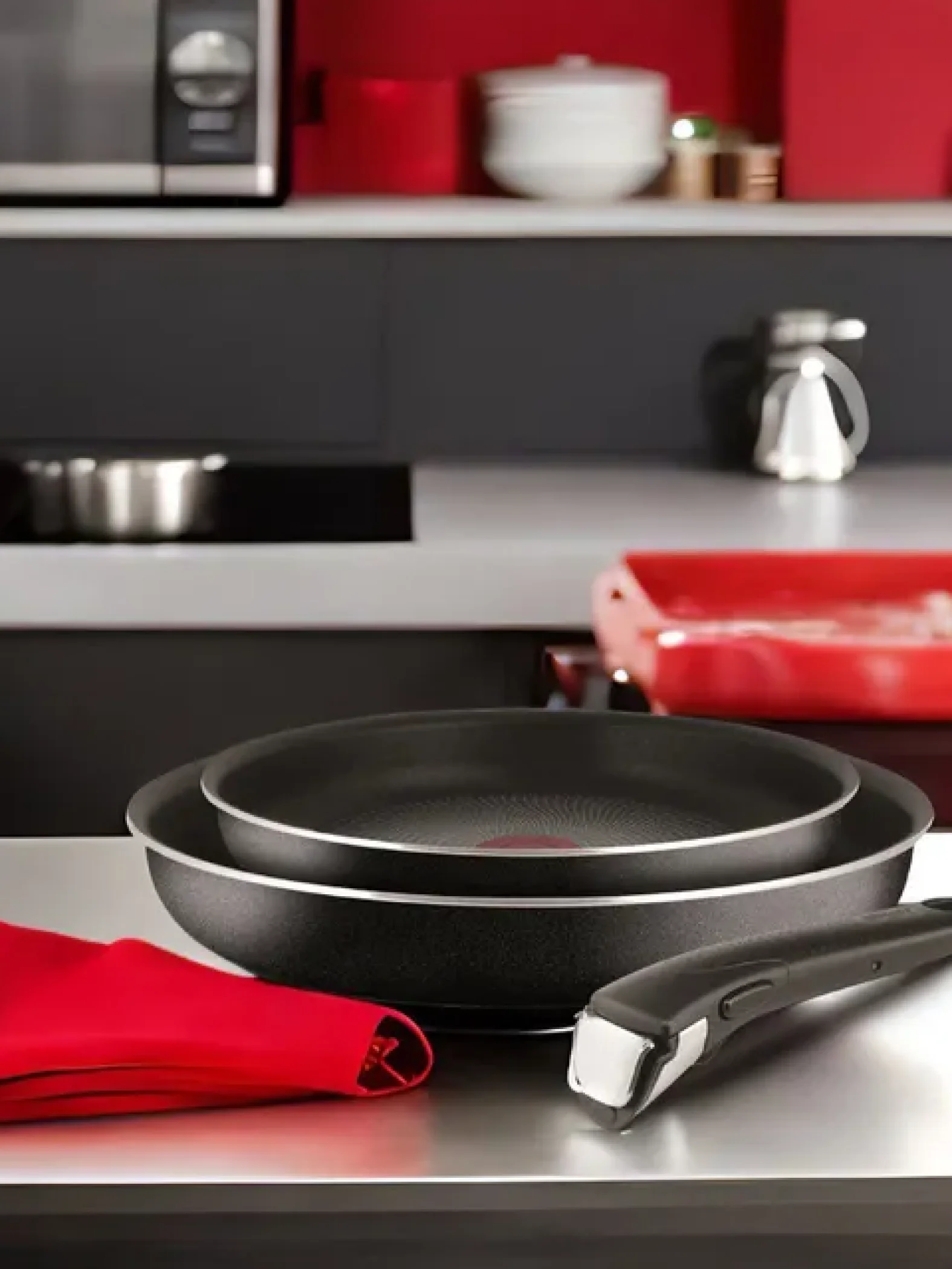 Набор посуды со съемной ручкой Tefal Ingenio Black 04238830, 3 предмета