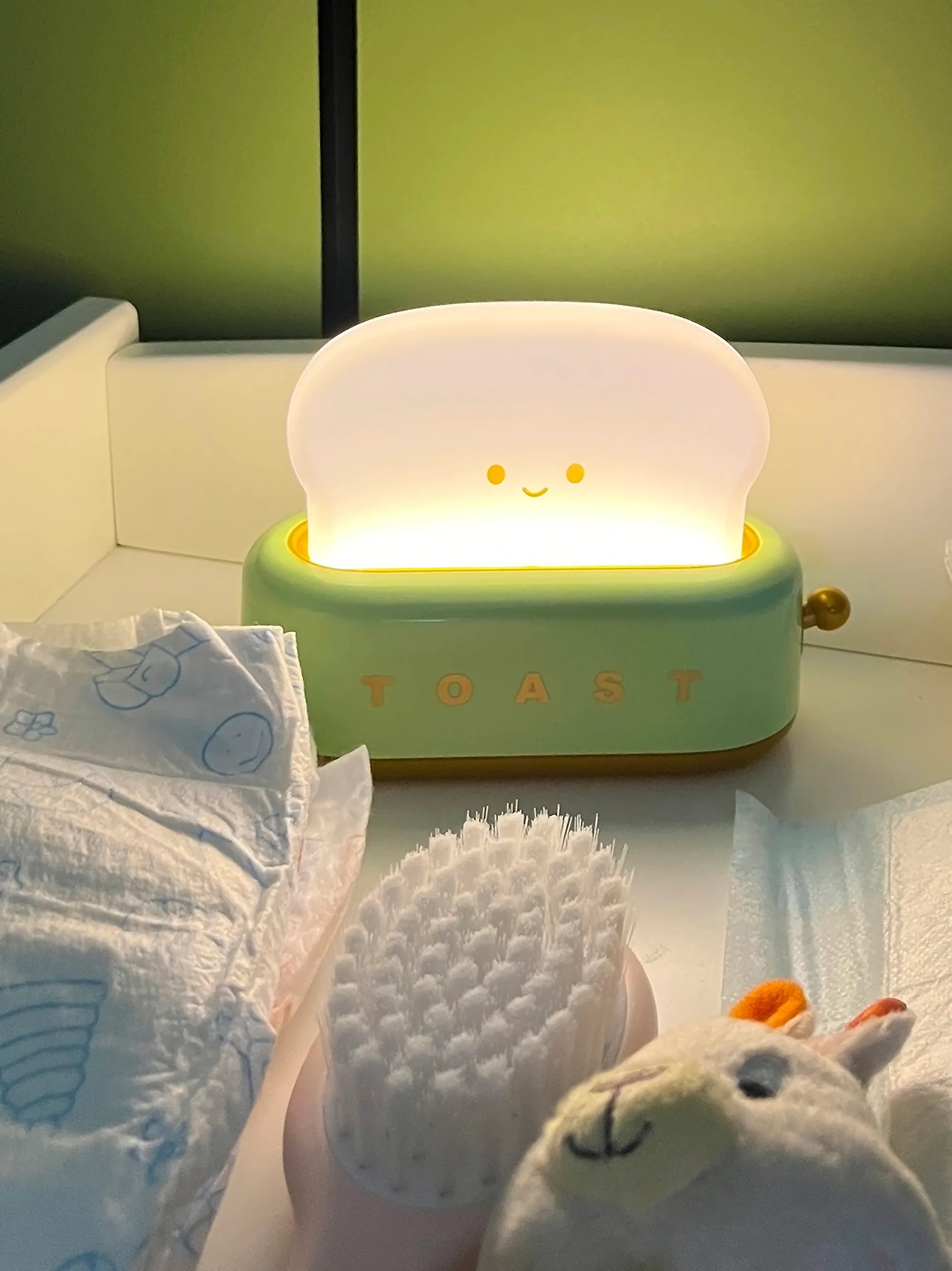 Зеленый светодиодный диммируемый детский ночник тостер GLANZEN RPD-0001-toaster-green