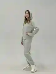 Серый женский спортивный костюм