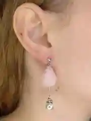 Серьги висячие Розовые лепестки с жемчужиной