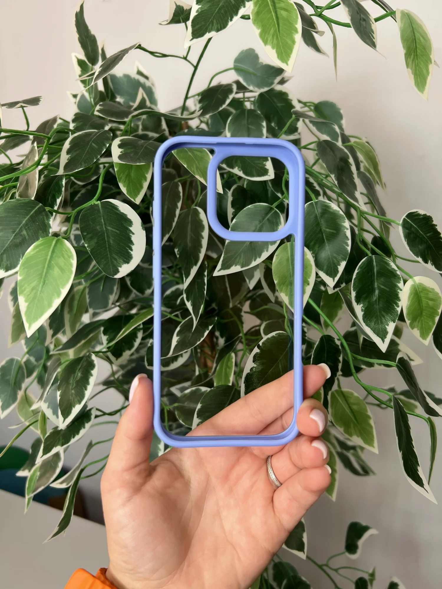 Синий прозрачный чехол для Apple iPhone 16 Pro MAX с силиконовым кантом Crystal Case