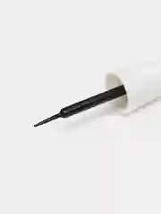 Жидкая подводка для глаз "Line Studio Ultimate Eyeliner"