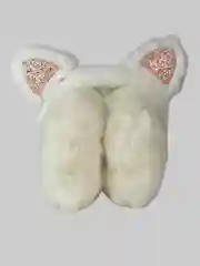Белый наушники меховые с ушками для прогулок, складывающиеся