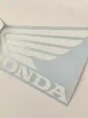 Белый наклейка на мотоцикл Honda хонда крылья логотип эмблема