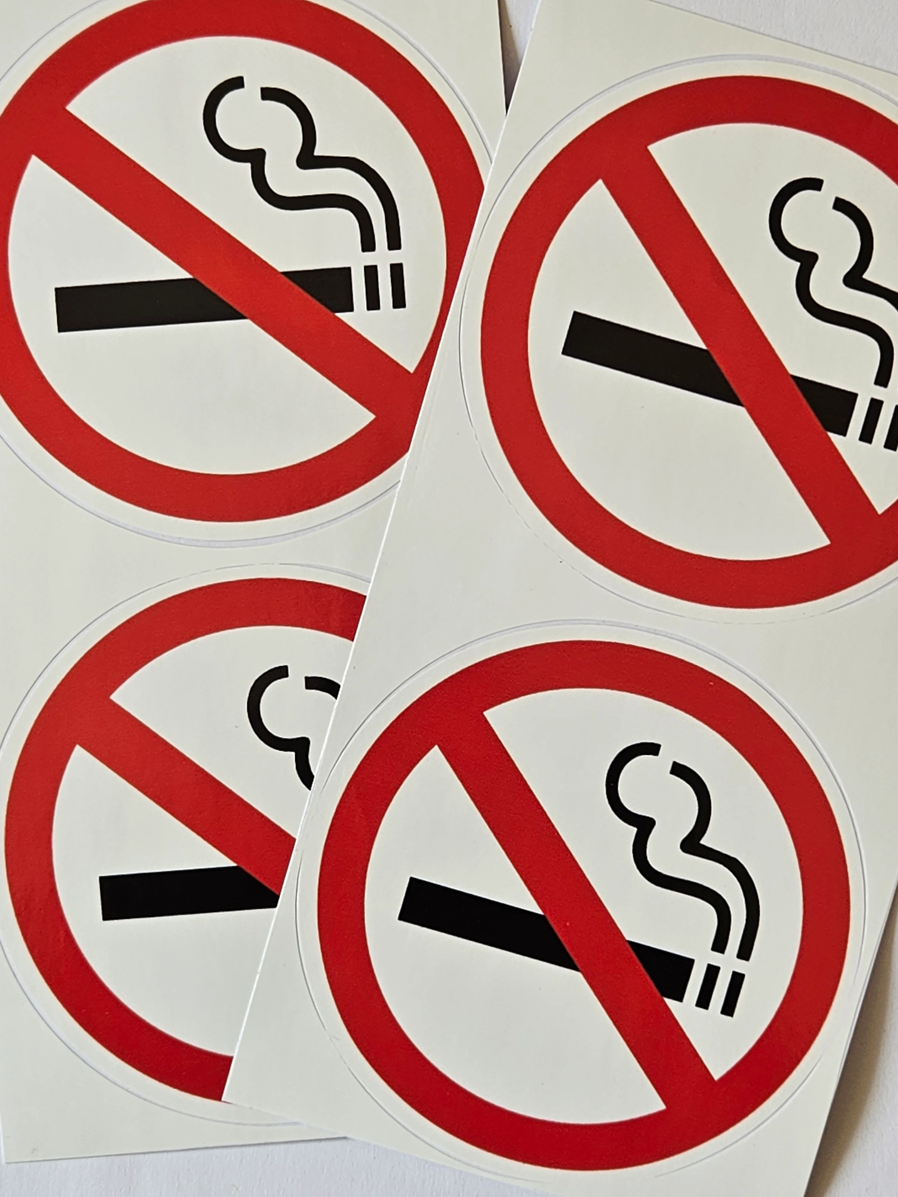 Наклейка информационная Не курить знак запрещающий курение запрещено no smoking 4 шт