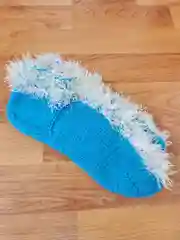 Лазурный шерстяные следки ручной вязки