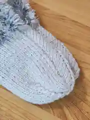 Серый шерстяные следки ручной вязки