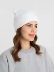 Бежевый шапка женская