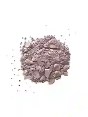 Розовый хайлайтер для лица и тела kiki HIGHLIGHTER 901 розовое сияние, сухой шиммер