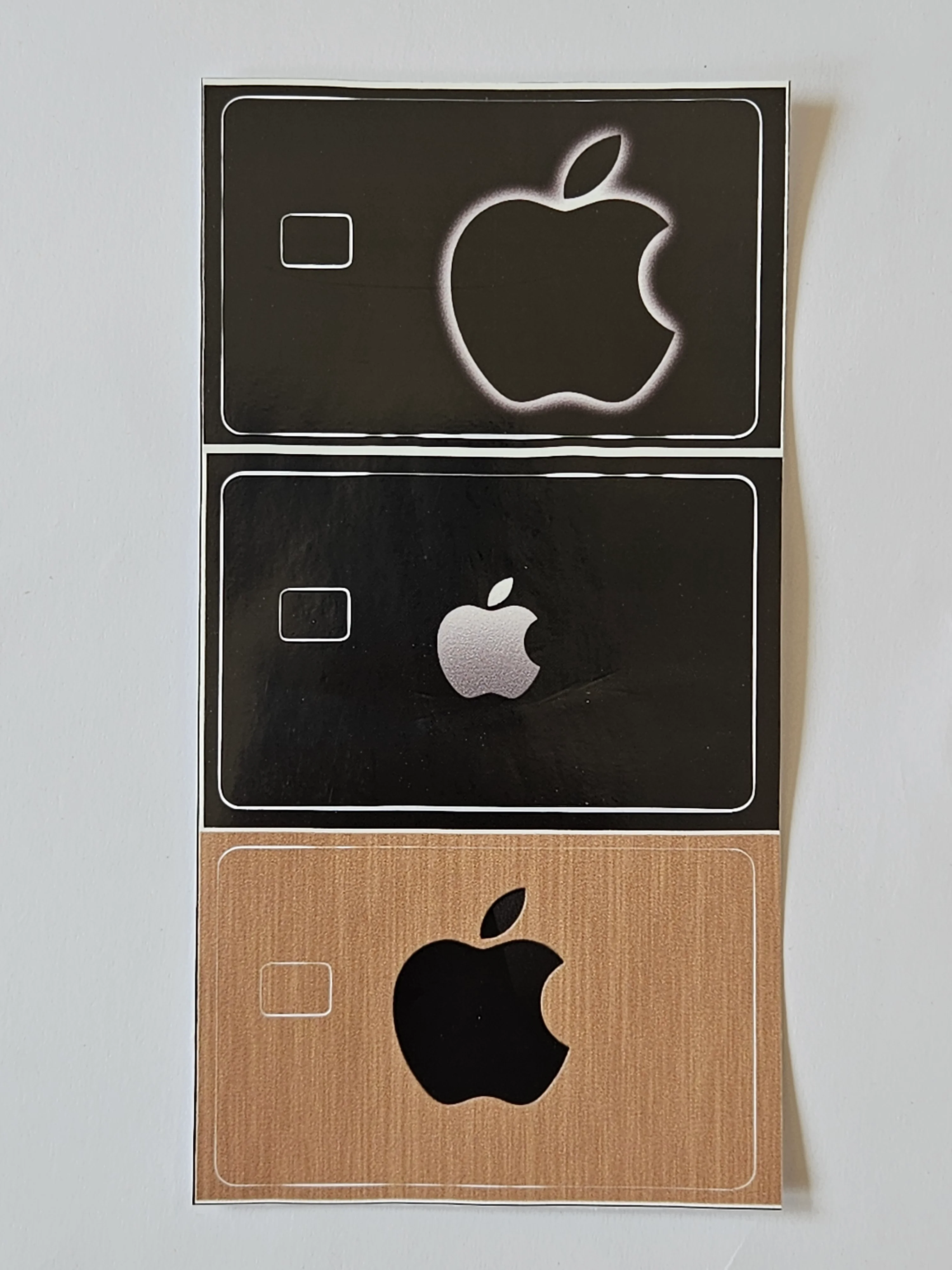 Наклейка на банковскую пластиковую карту проездной apple эпл набор