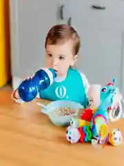 Поильник с трубочкой BABOO, синий, 360 мл, 9+