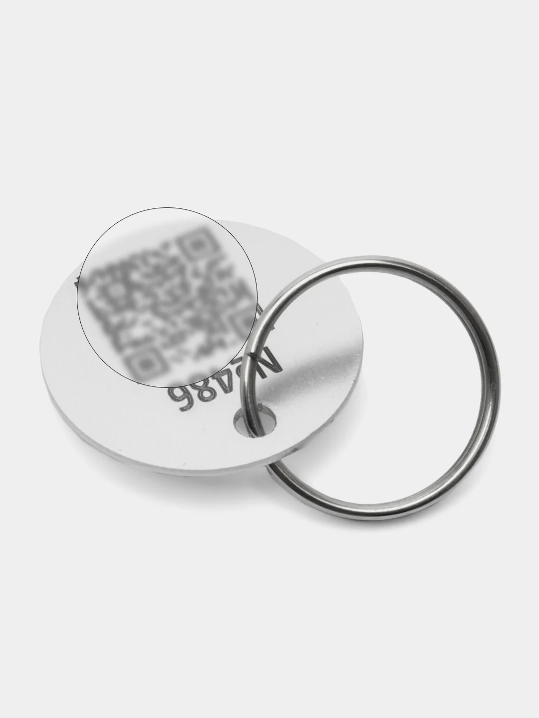 Серебряный адресник-медальон 25 мм с QR кодом для защиты питомца