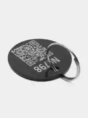 Черный адресник-медальон 25 мм с QR кодом для защиты питомца