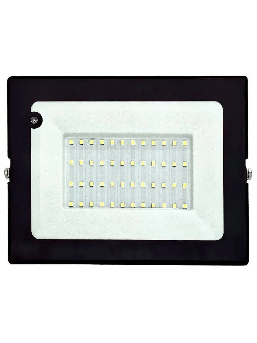 Черный светодиодный прожектор c датчиком движения GLANZEN 50 Вт IP65 6500К FAD-0013-50-SL