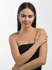 Золотой серьги бабочки