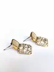 Белый серьги романтические с кристаллами