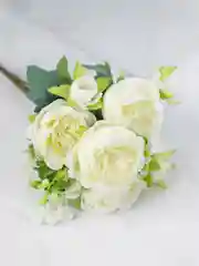 Белый искусственные цветы пионы, букет пионов