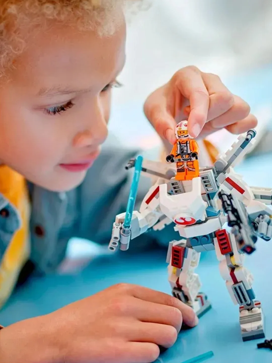 Конструктор LEGO STAR WARS "Боевой робот Люка Скайуокера X-Wing", 6+