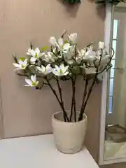 Белый искусственные цветы для декора Магнолия 1 ветка