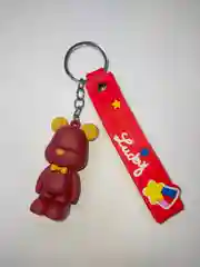 Фуксия силиконовый брелок "Медведь, мишка"