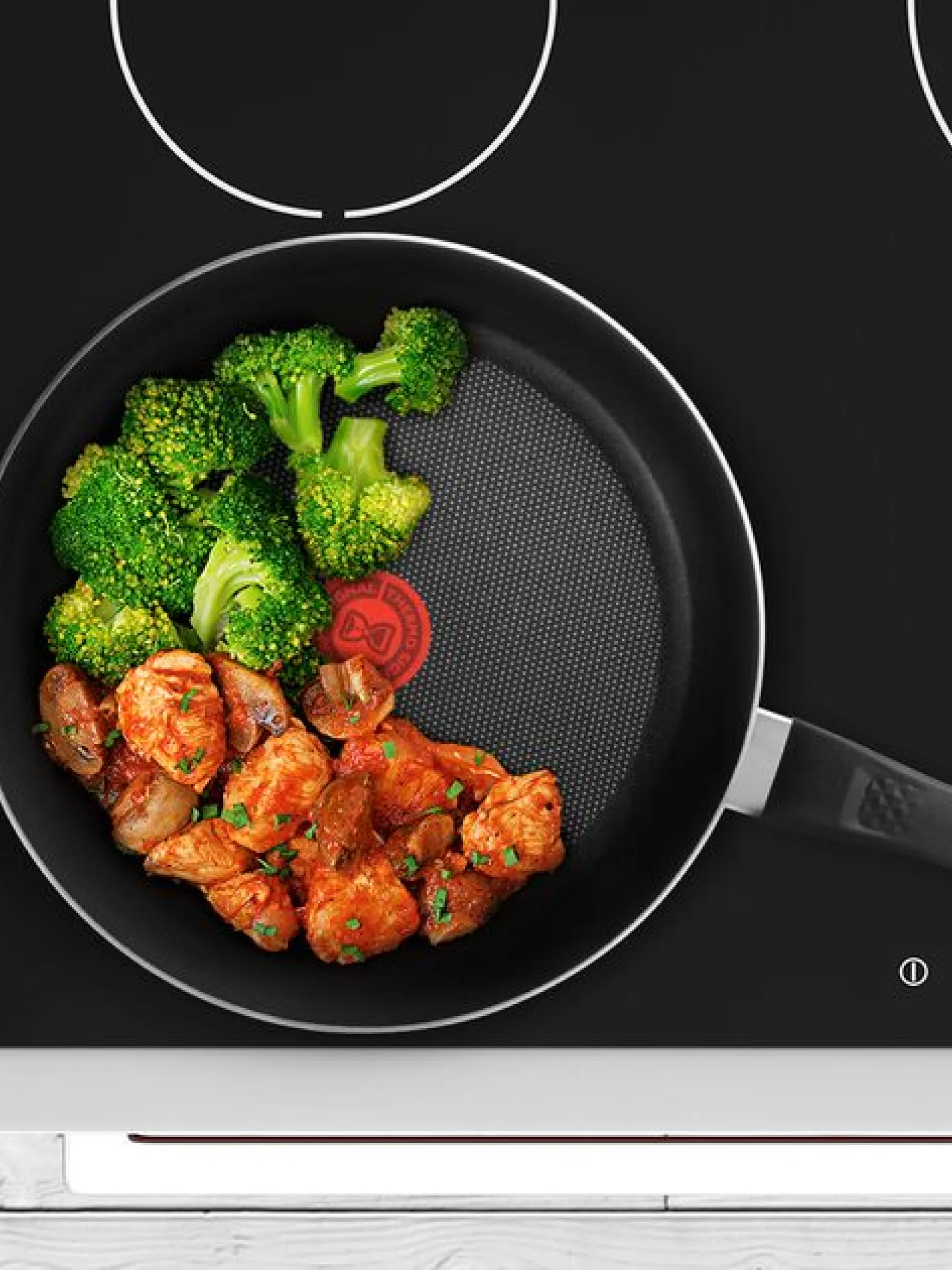 Сковорода с антипригарным покрытием Tefal Easy Plus 24см 4206124