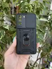 Черный чехол противоударный armors для Samsung S21 FE / Самсунг S21 ФЕ с защитой камеры