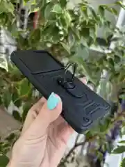 Черный чехол противоударный armors для Samsung S21 FE / Самсунг S21 ФЕ с защитой камеры