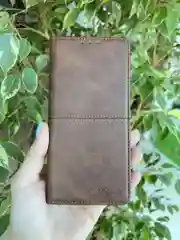 Тёмно-коричневый чехол книжка elitcase для Tecno Pova Neo 2 / Техно Пова Нео 2