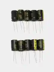 22мкФ 450в Конденсатор электролитический 22UF 450V 105C 13х21мм