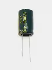 4700мкФ 25в Конденсатор электролитический 4700UF 25V 105C 16х25мм