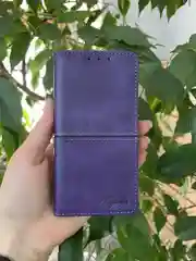 Фиолетовый чехол книжка elitcase для Apple iPhone 13 / Айфон 13