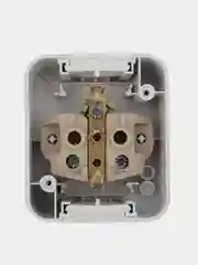 Розетка одноместная KRANZ Mini OG IP54, керамика, с заземлением, открытой установки, белая