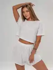 Белый пижама с шортами и футболкой, домашний комплект