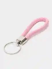 Розовый брелок для ключей плетеный