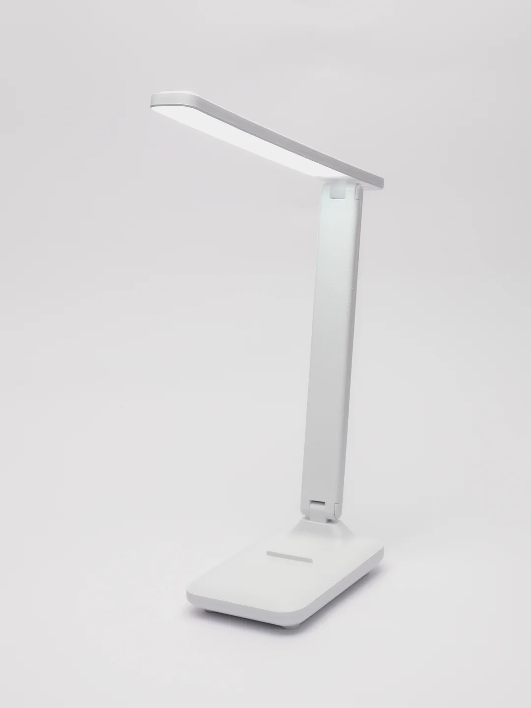 LED-лампа настольная European rotary table lamp с беспроводной зарядкой для телефона