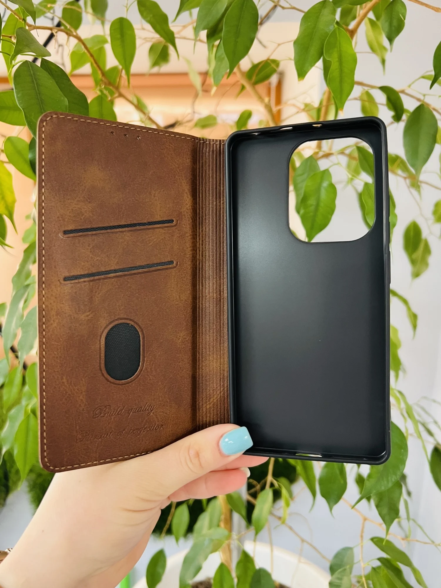 Тёмно-коричневый чехол книжка elitcase для Xiaomi Redmi Note 13 Pro 4G и Poco M6 Pro 4G