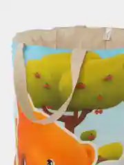 Разноцветный корзина для игрушек. Корзина для хранения вещей